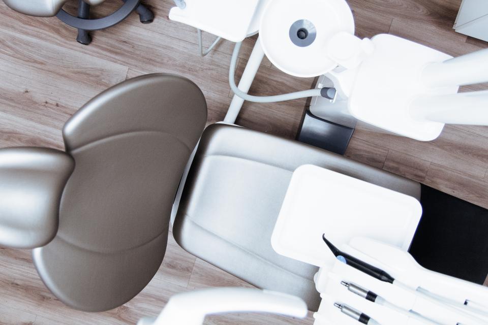 A modern dental treatment room